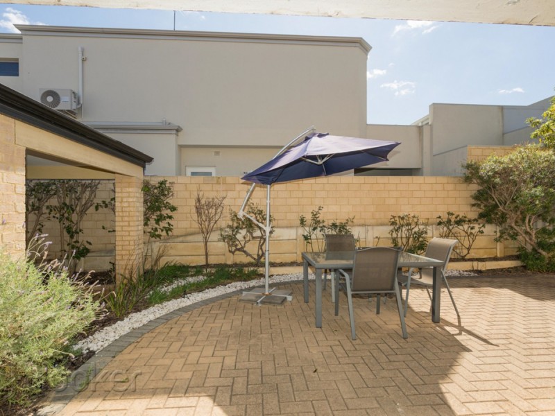 11b Waterloo Street, Joondanna WA 6060