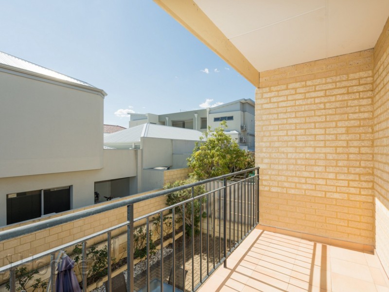 11b Waterloo Street, Joondanna WA 6060