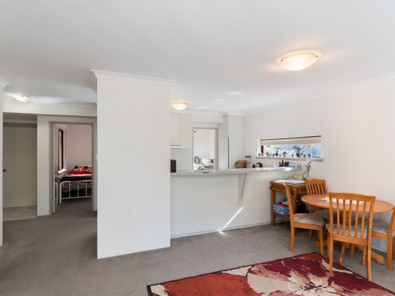 4/23 Wellington Street, East Perth WA 6004