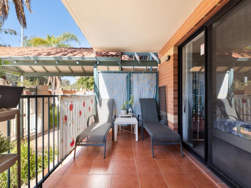 4/23 Wellington Street, East Perth WA 6004