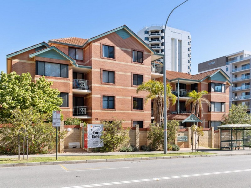 4/23 Wellington Street, East Perth WA 6004