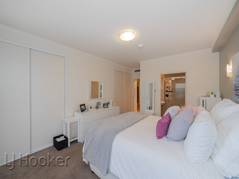 8/1 Henry Lawson Walk, East Perth WA 6004