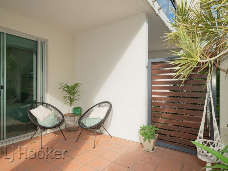 8/1 Henry Lawson Walk, East Perth WA 6004