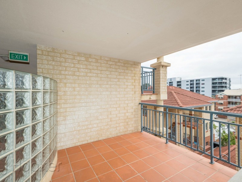 22/55 Wellington Street, East Perth WA 6004