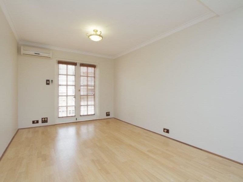 50/22 Nile Street, East Perth WA 6004