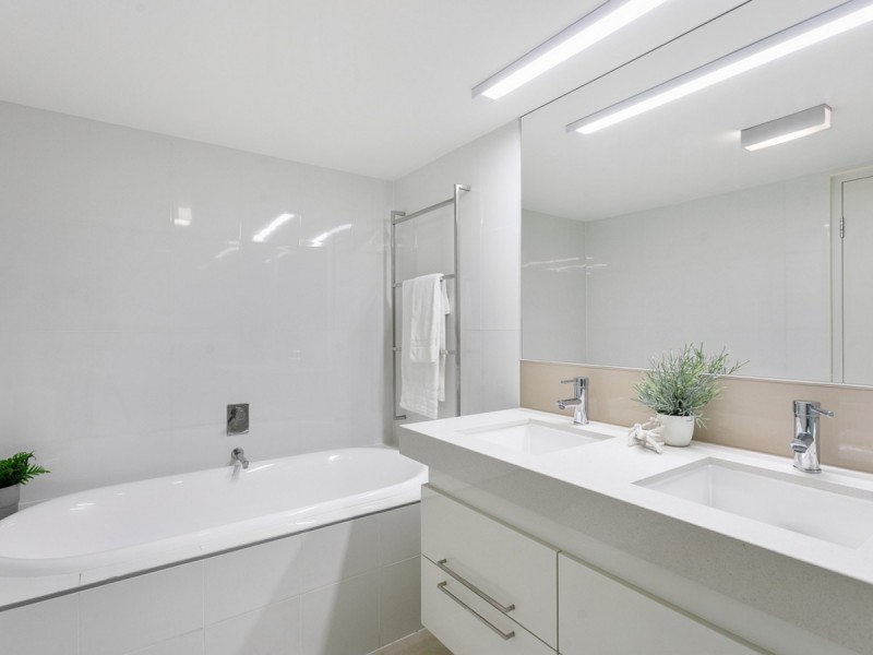 2/50 Royal Street, East Perth WA 6004