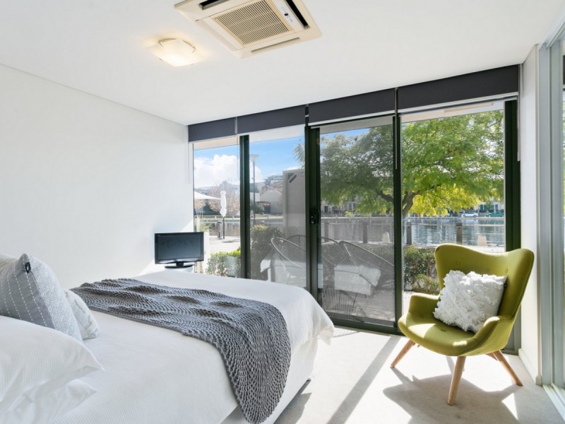 2/50 Royal Street, East Perth WA 6004