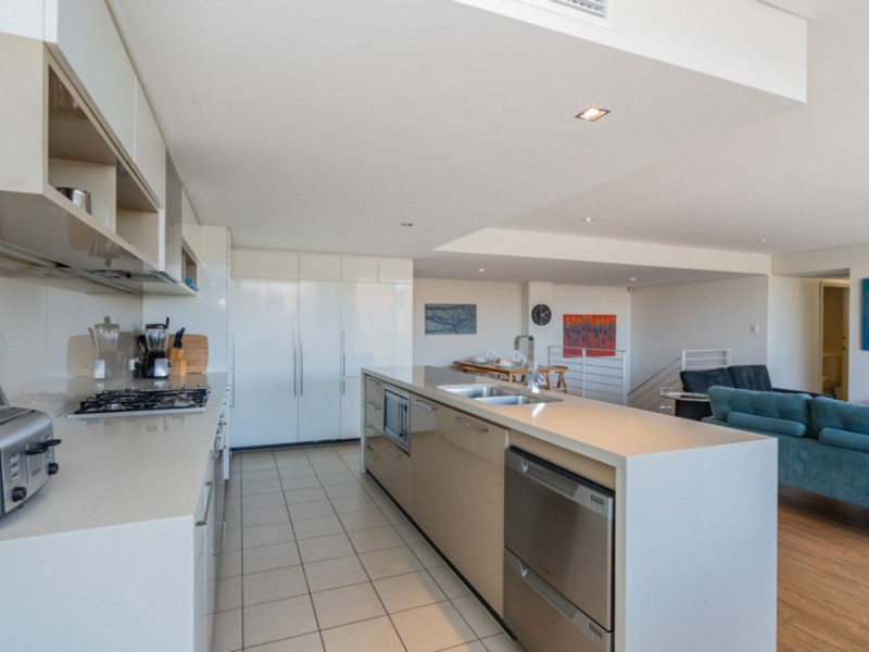 2/50 Royal Street, East Perth WA 6004