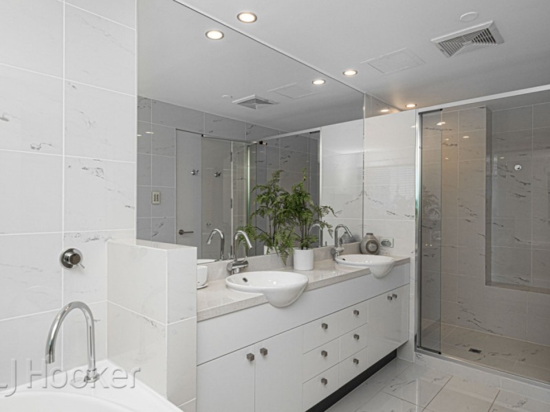 71/100 Terrace Road, East Perth WA 6004