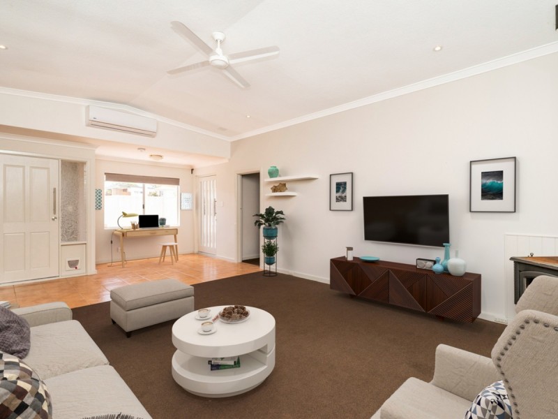 1/98 Cohn Street, Kewdale WA 6105