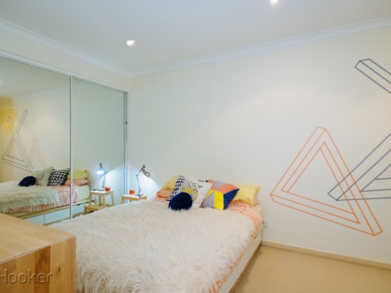 4/22 Saunders Street, East Perth WA 6004