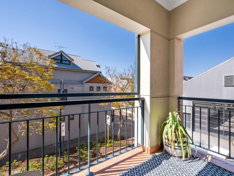 7/20 Saunders Street, East Perth WA 6004