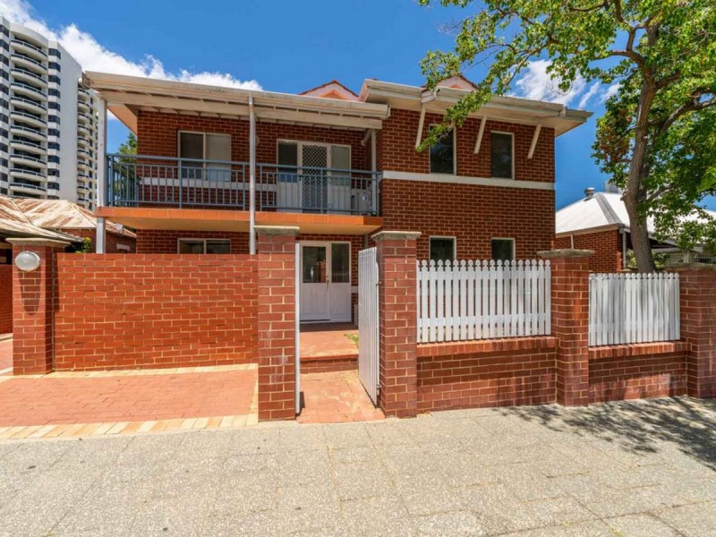 2/55 Wellington Street, East Perth WA 6004