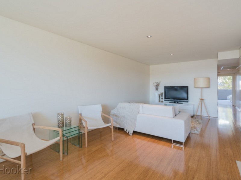 10/50 Royal Street, East Perth WA 6004