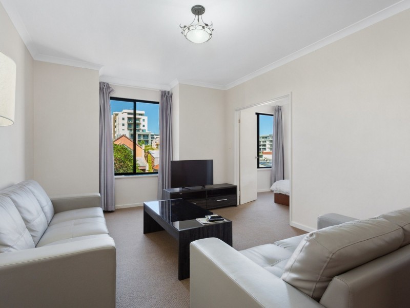 48/11 Regal Place, East Perth WA 6004