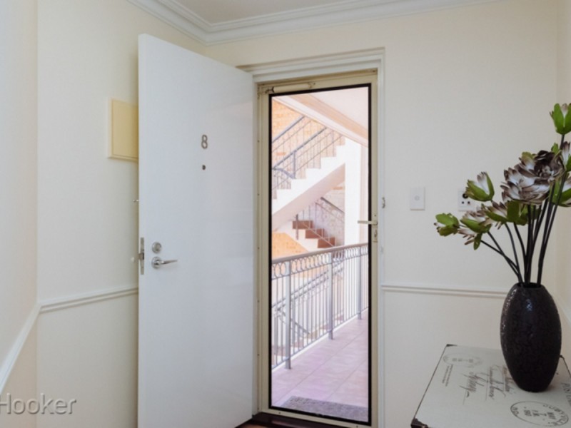 8/125 Wellington Street, East Perth WA 6004