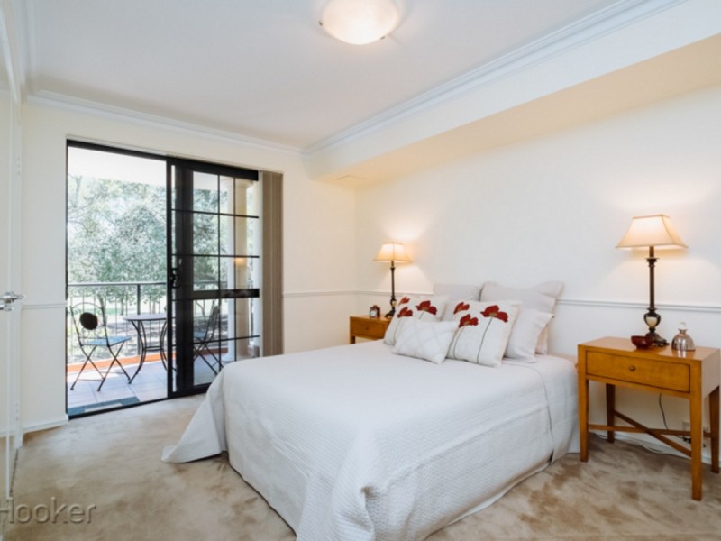 8/125 Wellington Street, East Perth WA 6004