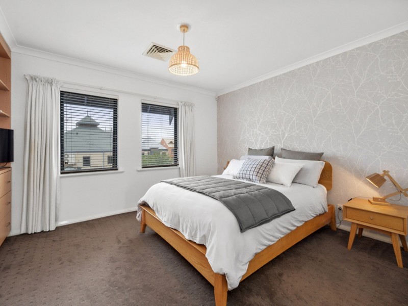24A Kensington Street, East Perth WA 6004