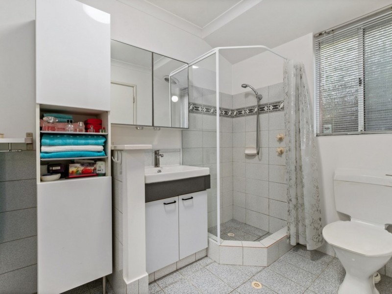 1a Grand Promenade, Bayswater WA 6053