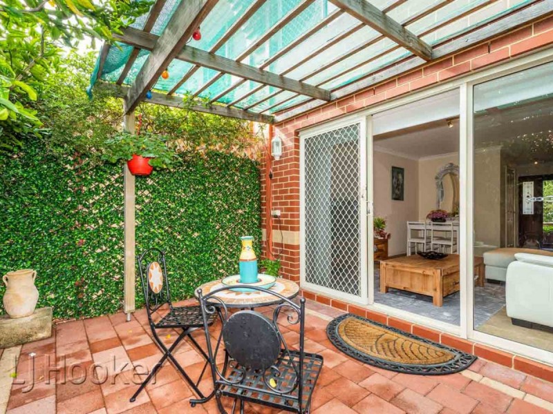 1/43 John Street, Inglewood WA 6052