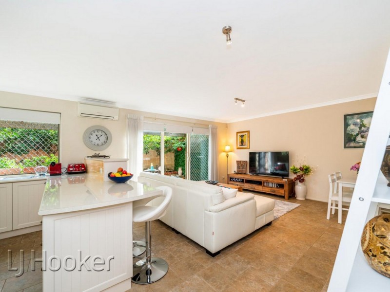 1/43 John Street, Inglewood WA 6052