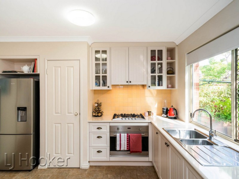 1/43 John Street, Inglewood WA 6052