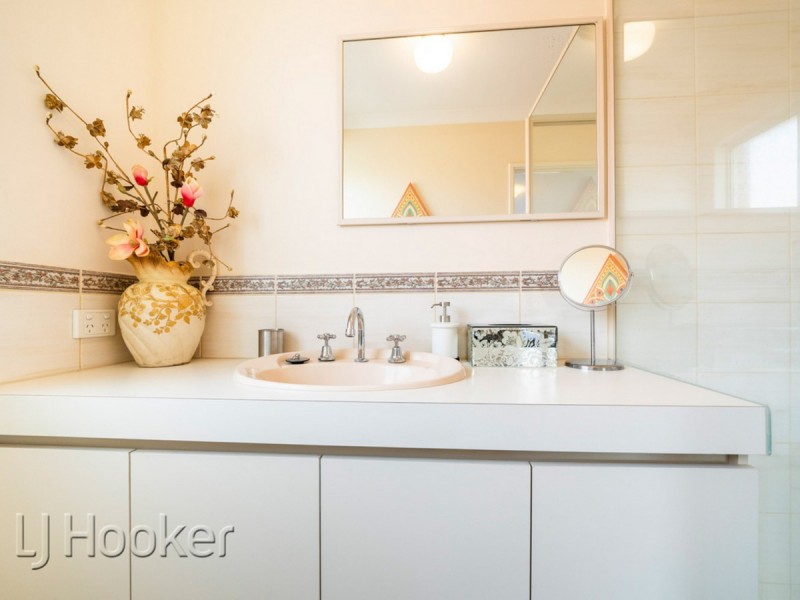 1/43 John Street, Inglewood WA 6052