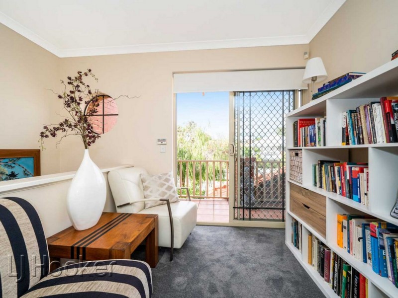 1/43 John Street, Inglewood WA 6052