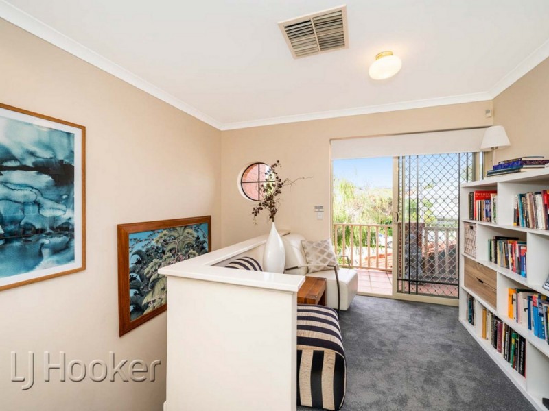 1/43 John Street, Inglewood WA 6052