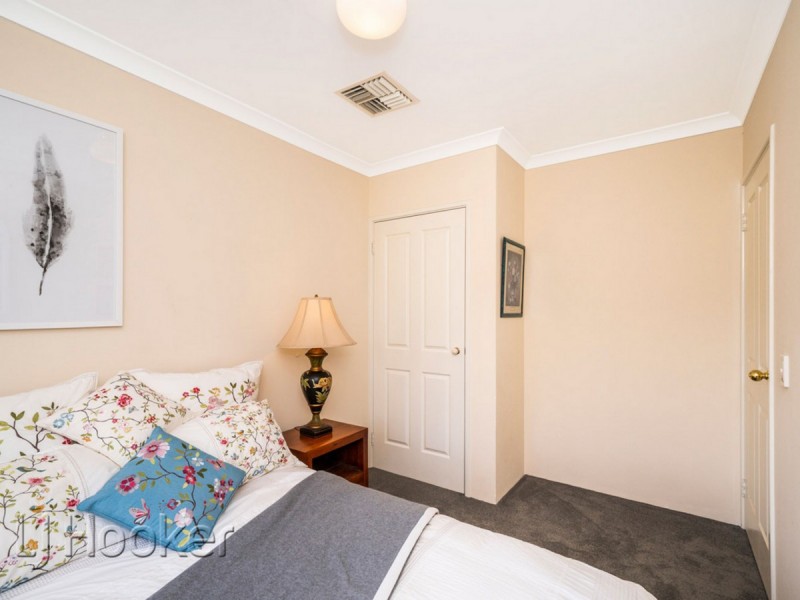 1/43 John Street, Inglewood WA 6052