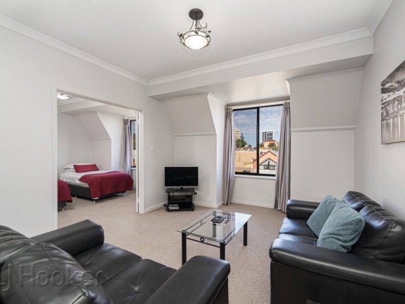 58/11 Regal Place, East Perth WA 6004