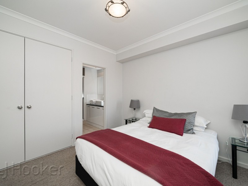 58/11 Regal Place, East Perth WA 6004