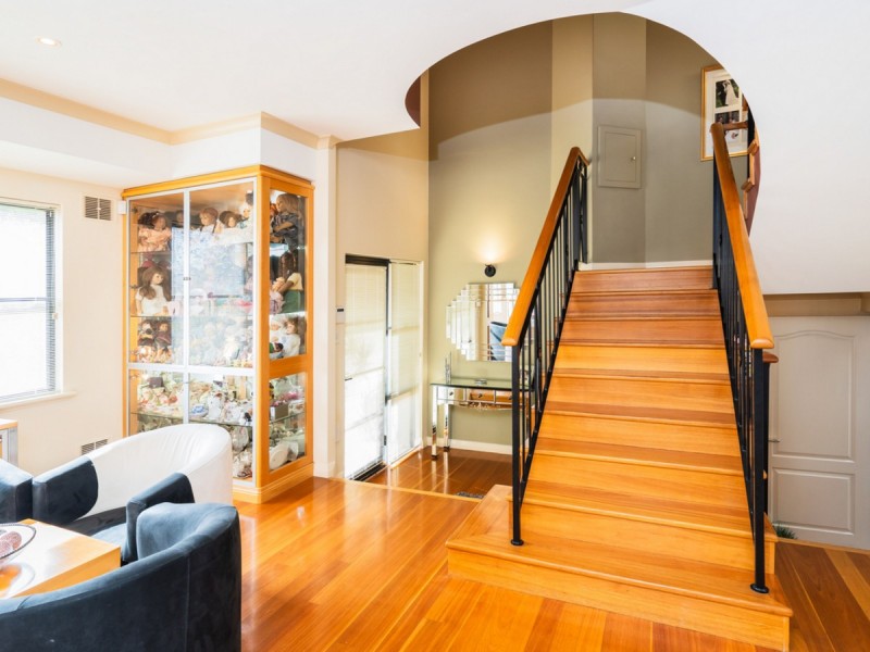 15 Haig Park Circle, East Perth WA 6004