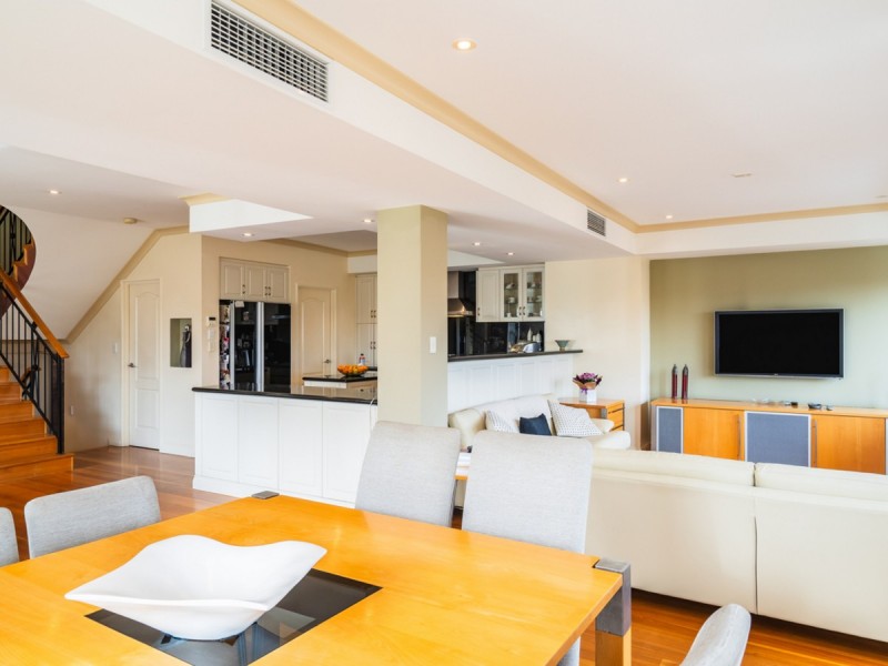 15 Haig Park Circle, East Perth WA 6004