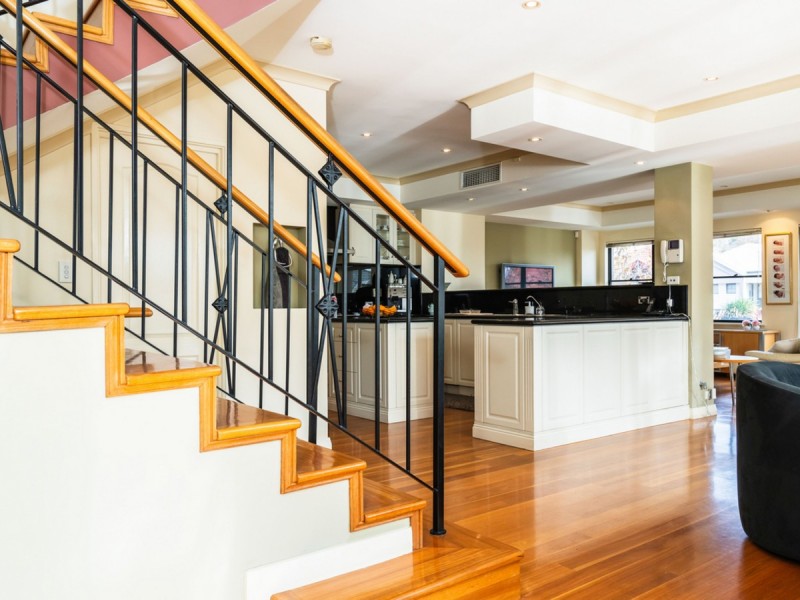 15 Haig Park Circle, East Perth WA 6004