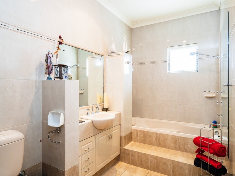 15 Haig Park Circle, East Perth WA 6004