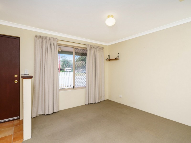 24 Pollock Street, Bentley WA 6102