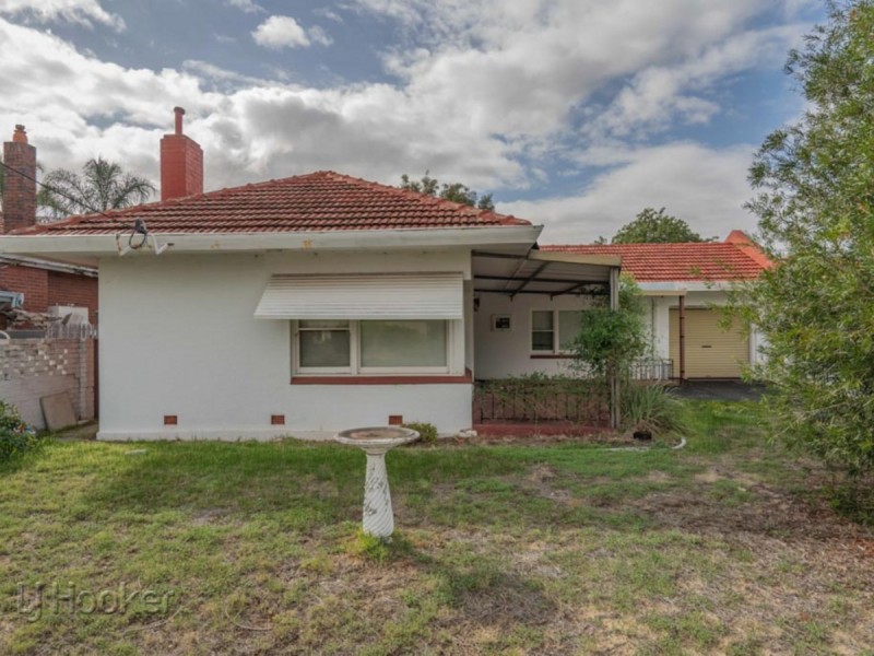 35 Fourth Avenue East, Maylands WA 6051