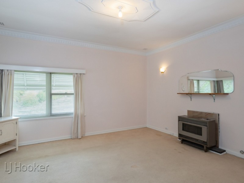 35 Fourth Avenue East, Maylands WA 6051