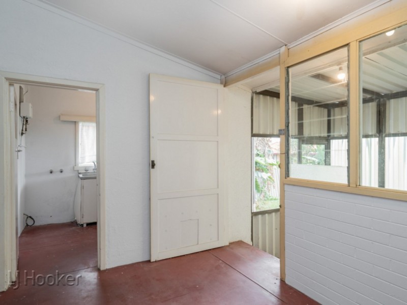 35 Fourth Avenue East, Maylands WA 6051