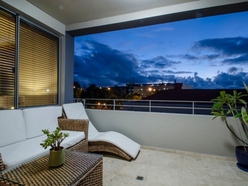 2/33 Royal Street, East Perth WA 6004