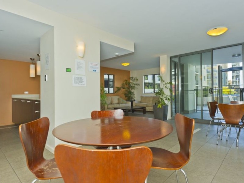 37/128 Adelaide Terrace, East Perth WA 6004