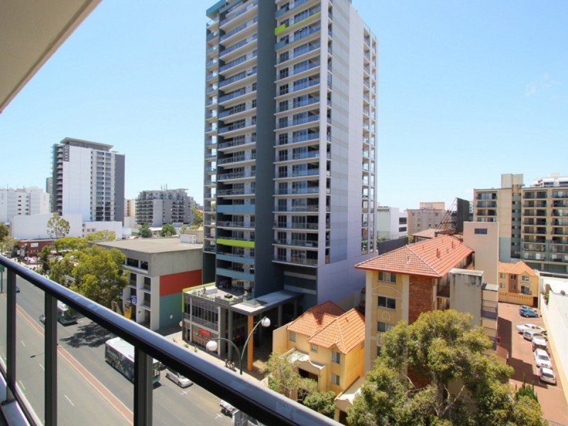 85/131 Adelaide Terrace, East Perth WA 6004