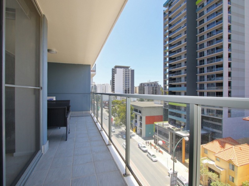 85/131 Adelaide Terrace, East Perth WA 6004
