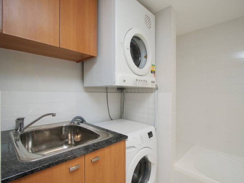 85/131 Adelaide Terrace, East Perth WA 6004