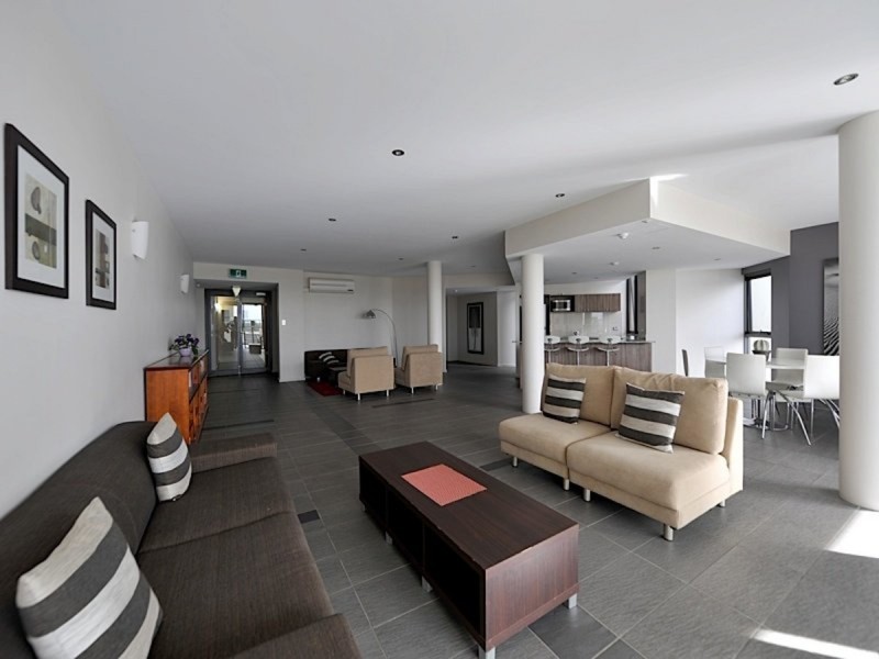 71/12 Tanunda Drive, Rivervale WA 6103