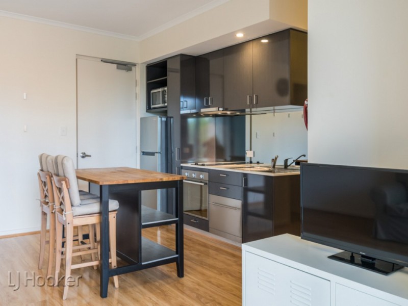 18/35 Wellington Street, East Perth WA 6004