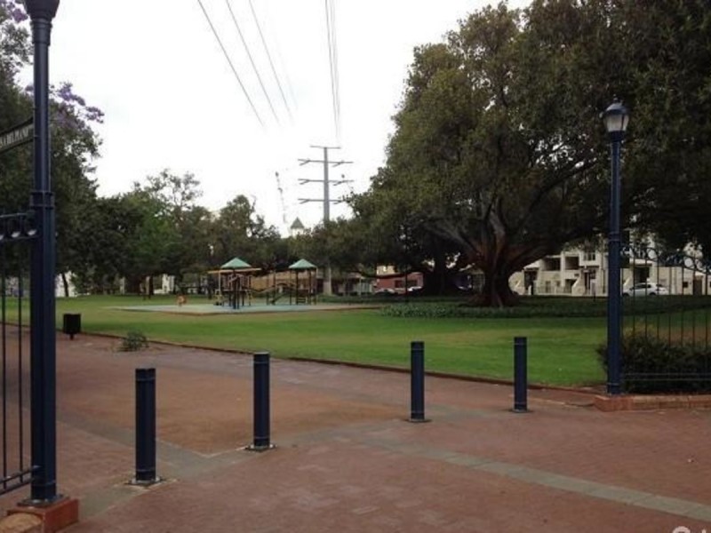 62/134 Aberdeen Street, Northbridge WA 6003