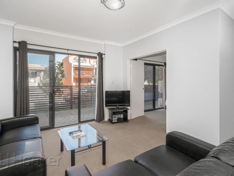 20/11 Regal Place, East Perth WA 6004