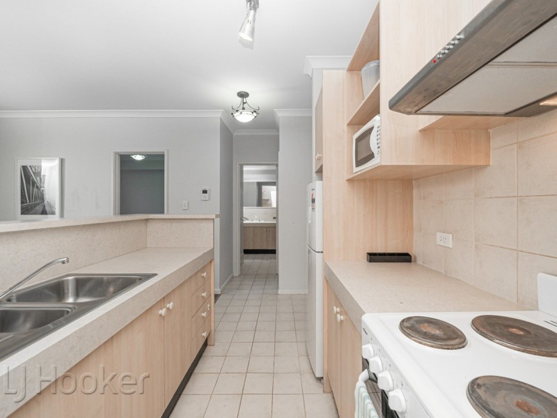 20/11 Regal Place, East Perth WA 6004